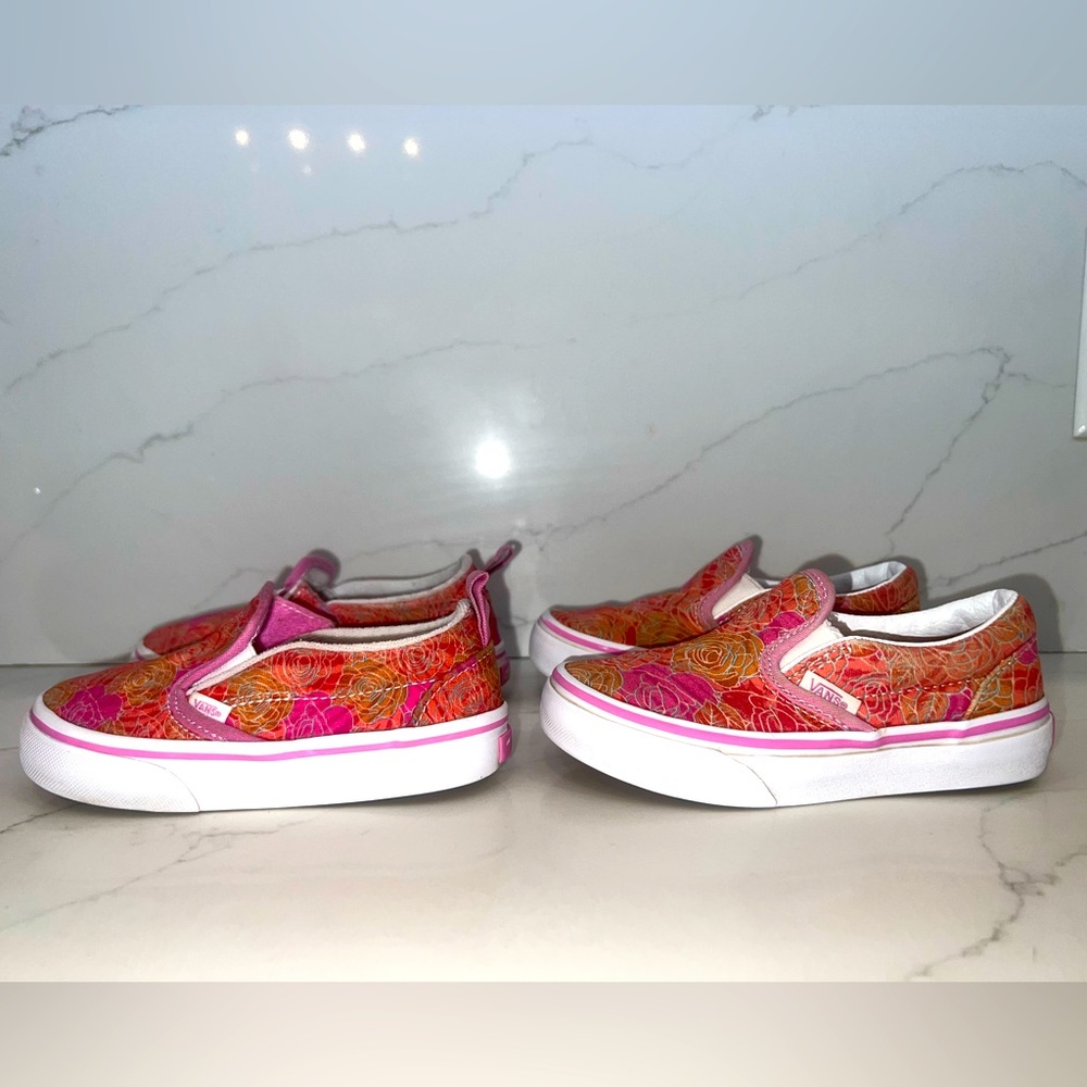 VANS Slip-On V Toddler Sneakers - Rose Camo Pink Floral Size 8.5 & 10.5
